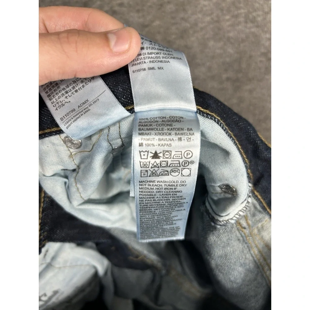 Levis levi 527